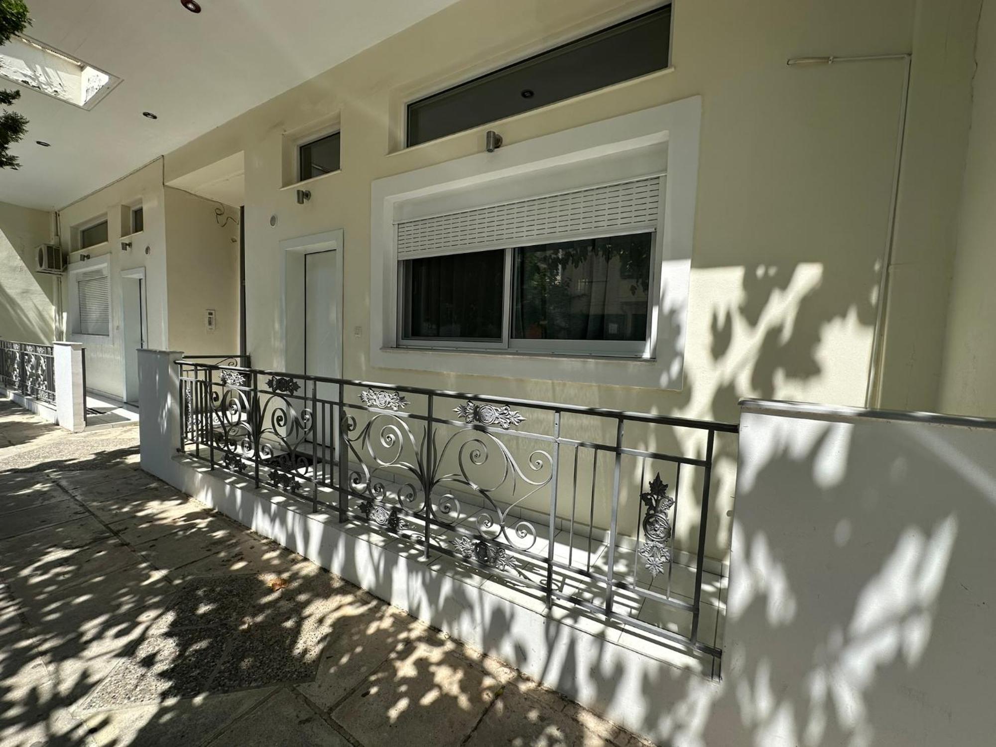 Apartment Evterpi - With Loft And Garden In The Heart Of *